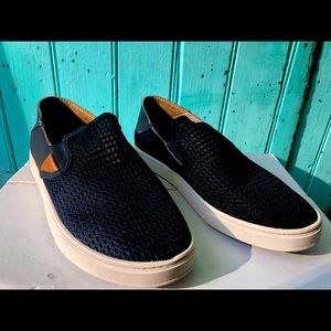 Olukai Peheau slip on shoes